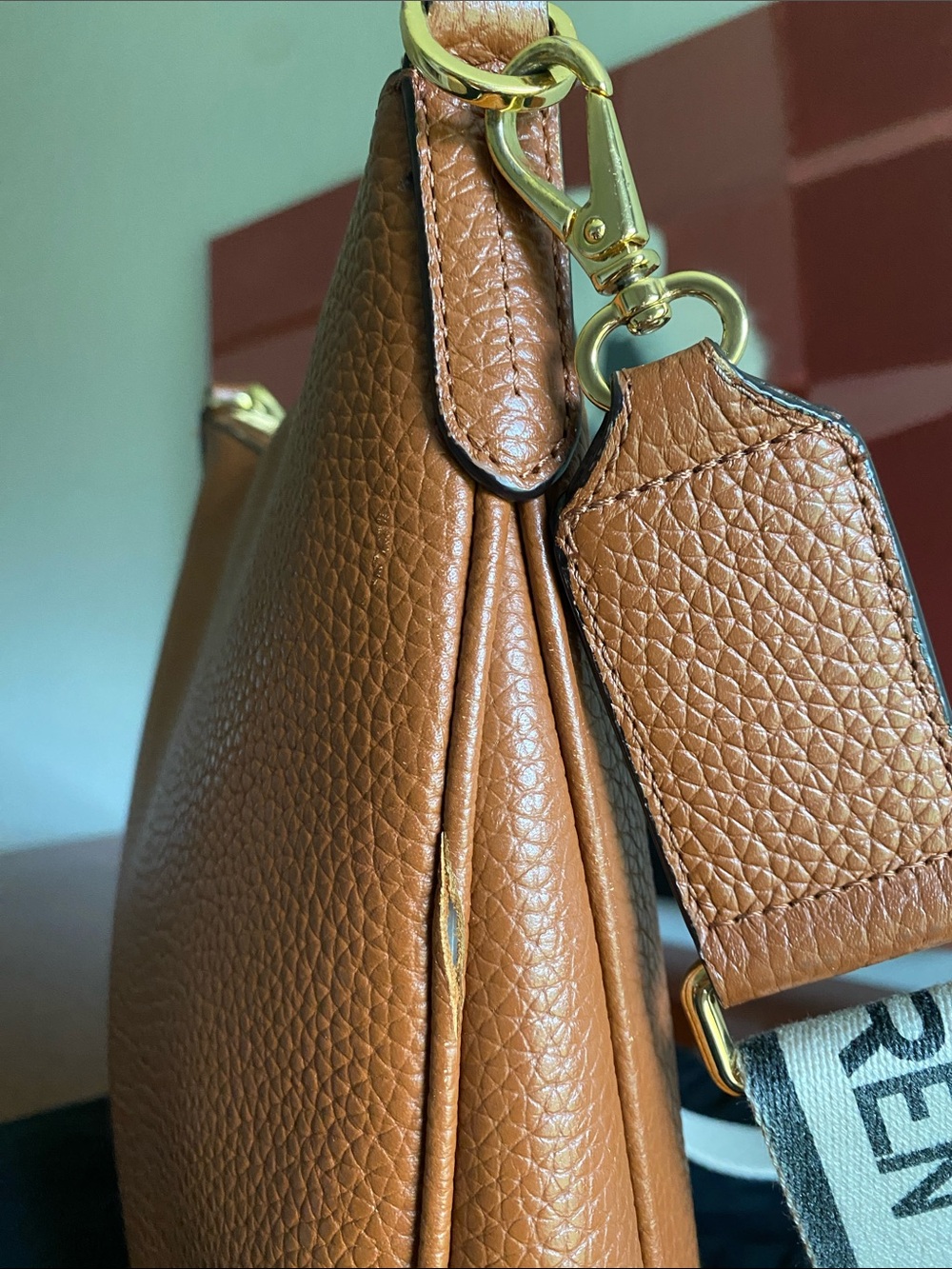 LRL Lauren Ralph Lauren Pebbled Leather Large Cameryn Crossbody - Picture 7 of 17